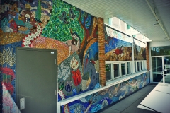 thumbs_16-exterior-hallway-small