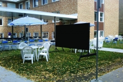 thumbs_18-Courtyard-2-small